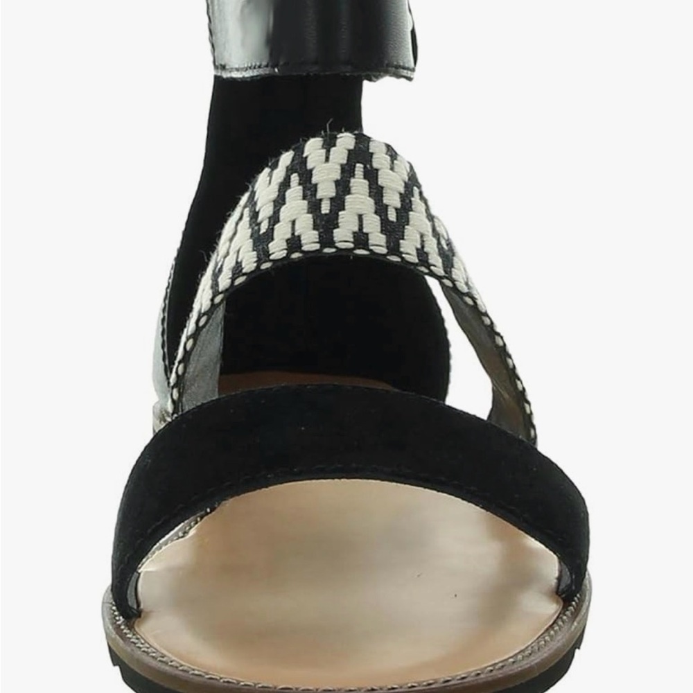 FRYE AND CO. Port 2 Band Black and Cream Sandals